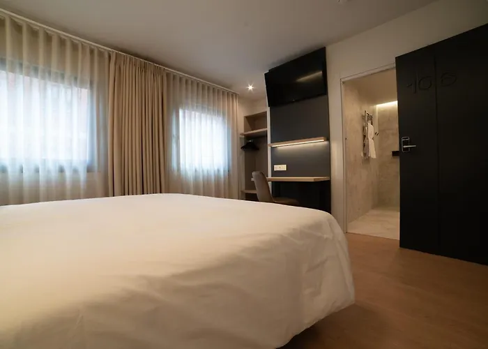 Yoanna Hotel